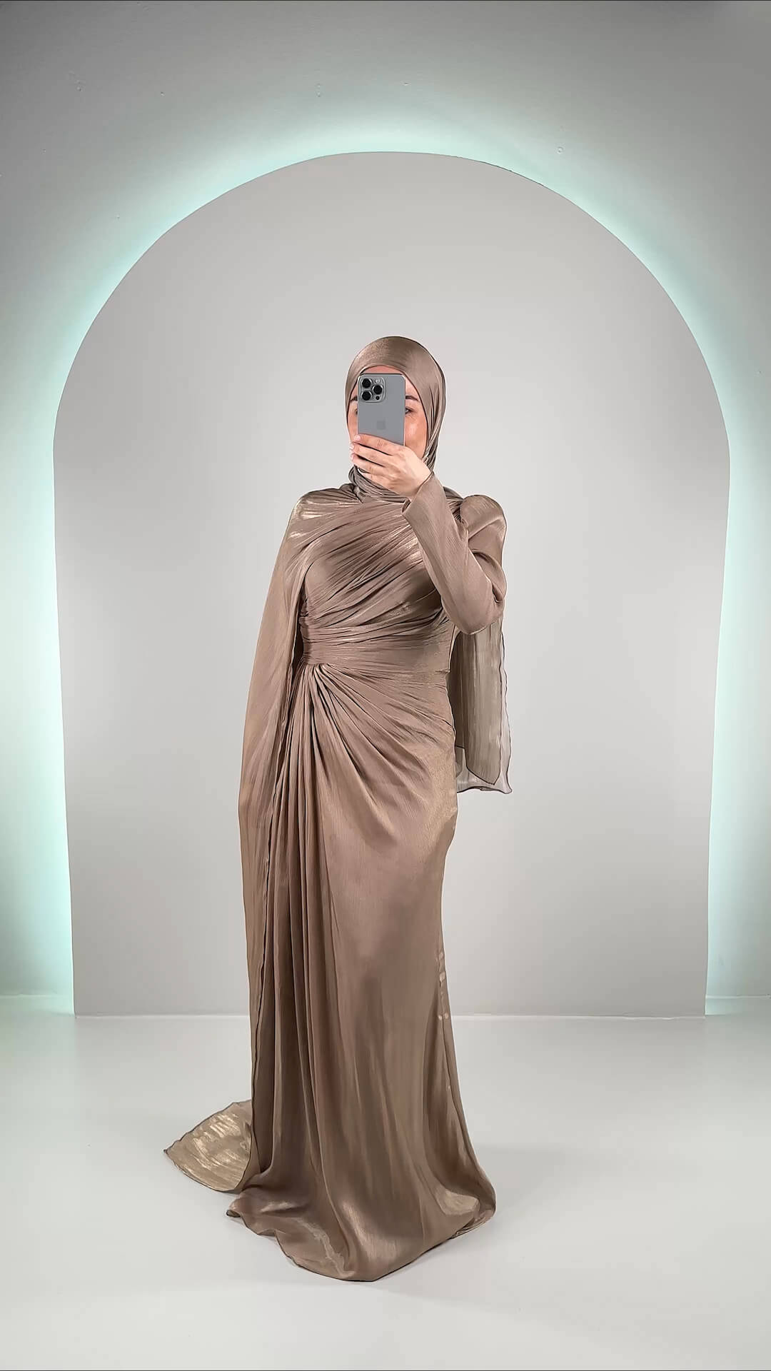 Arya Abendkleid Taupe