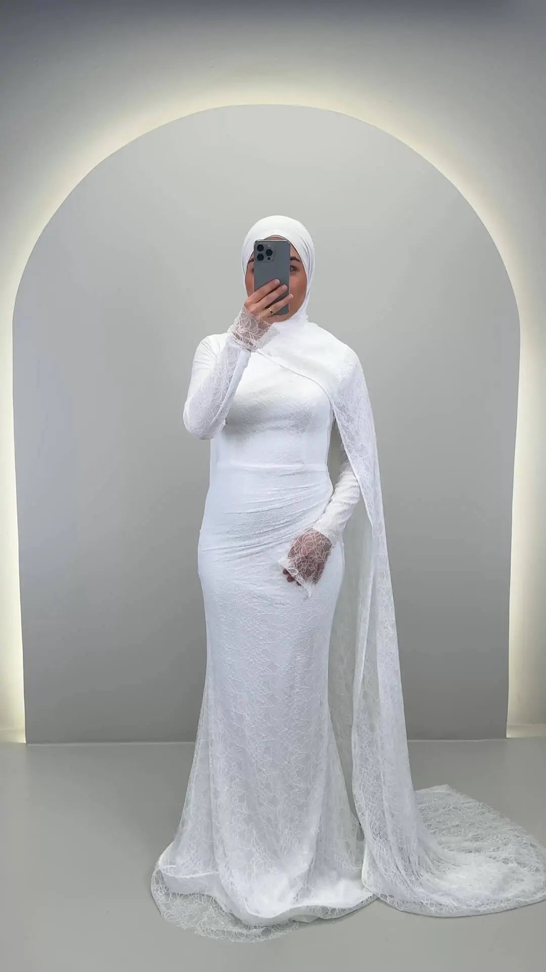 Liora Brautkleid mit HIJAB