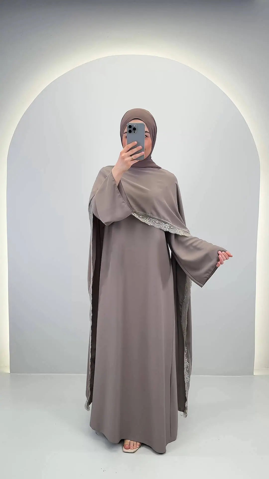 Gizi Abendkleid Taupe