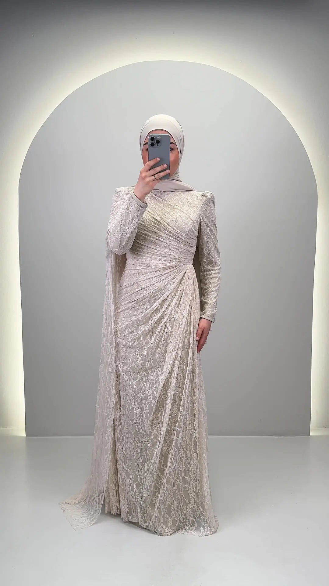 Mireya Evening dress Beige