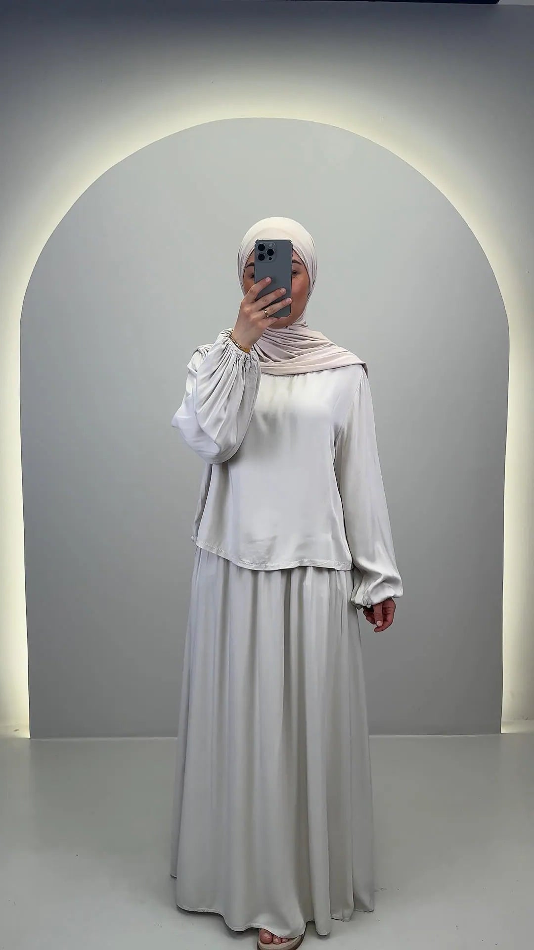 Aren Outfit