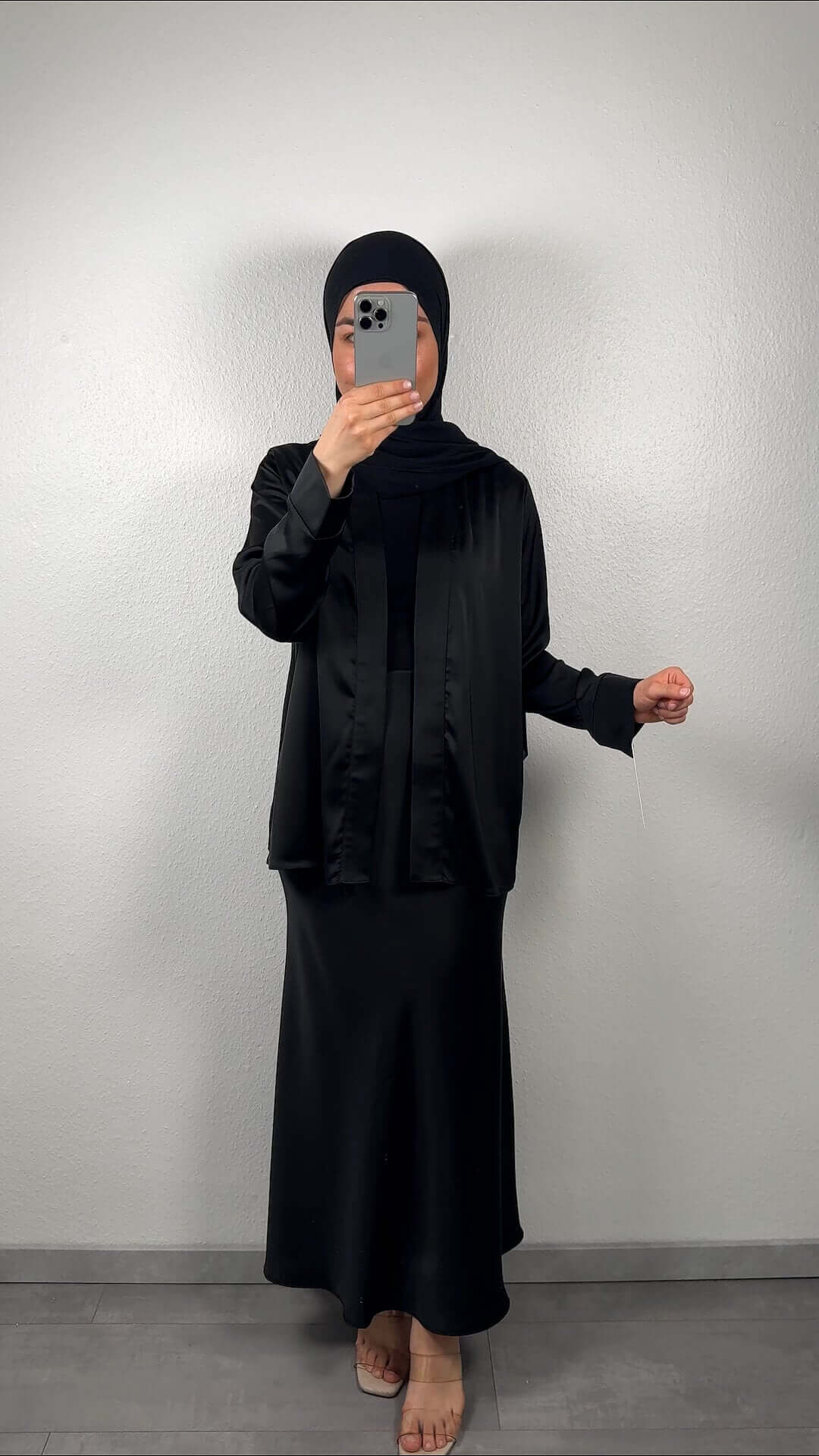 Gül Outfit Schwarz Semode