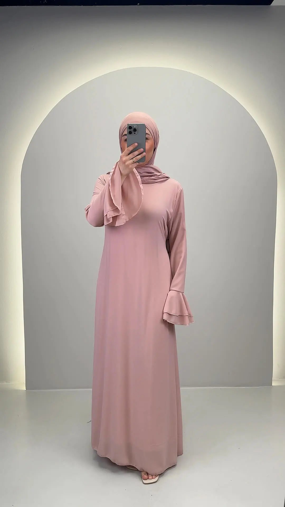Fima Abiye Pembe